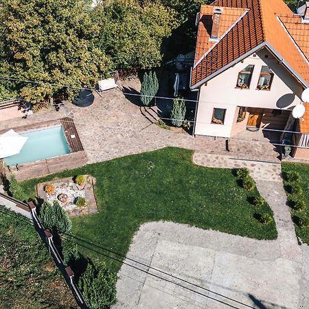 Lodge Zeleni Svet Crni Vrh Εξωτερικό φωτογραφία