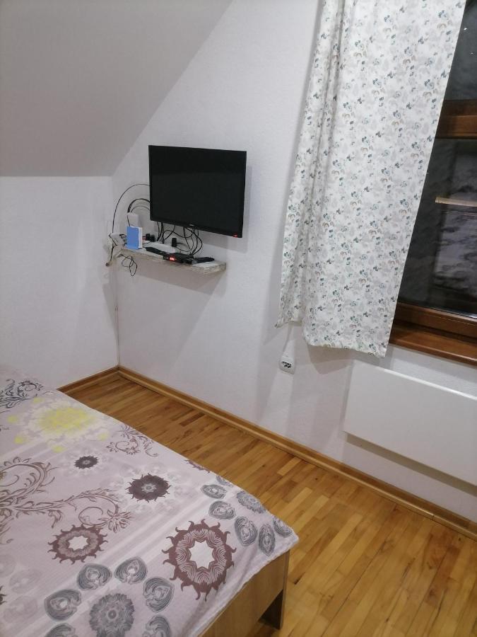 Lodge Zeleni Svet Crni Vrh Εξωτερικό φωτογραφία